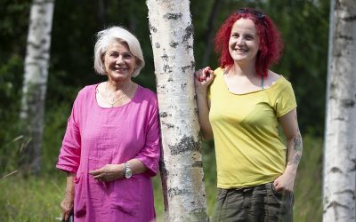Ritva Oksanen viettää kesän Petäjävedellä uutta luoden