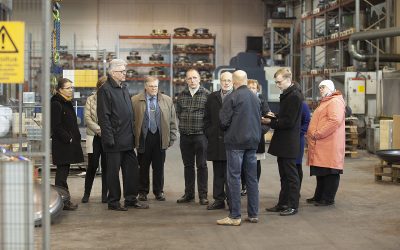 Piispantarkastuksen perjantai tarjosi monipuolisen kuvan Petäjävedestä (Juttu vain tilaajille)