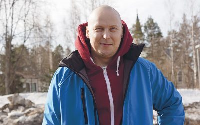 Tähdentekijä Toni Simonaho: Urheiluntäyteinen lapsuus vei lopulta valmentajaksikin