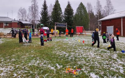 MLL100 synttäritapahtuma kutsui perheet Aamumaahan 